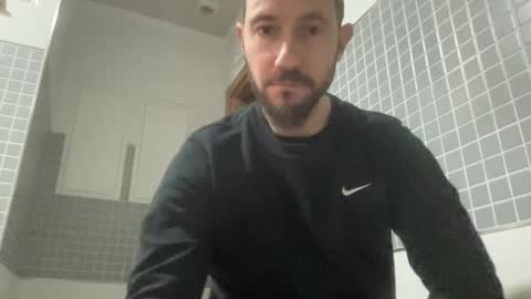 Snapshot of spainmenhot69 chatting on 8, 12, 2024 spainmenhot69 online show from 8, 12, 2024