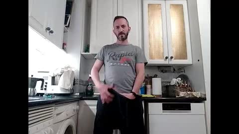 Snapshot of spanishharddick chatting on 11, 3, 2025 Manu online show from 11, 3, 2025