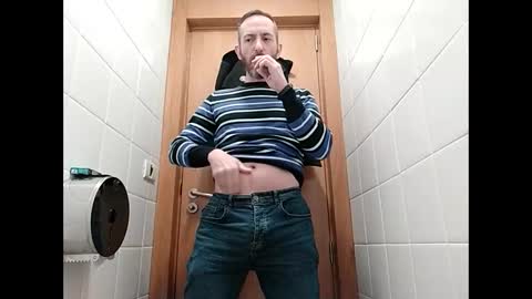 Snapshot of spanishharddick chatting on 12, 3, 2025 Manu online show from 12, 3, 2025