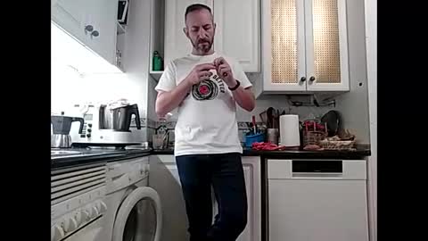 Snapshot of spanishharddick chatting on 1, 10, 2025 Manu online show from 1, 10, 2025