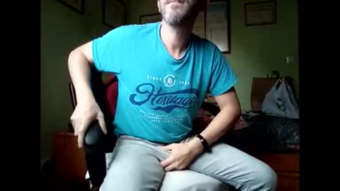Snapshot of spanishharddick chatting on 11, 4, 2026 Manu online show from 11, 4, 2026