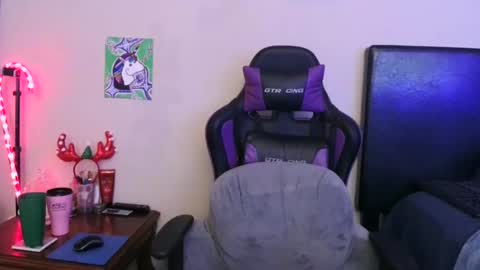 Tip 1 token  Follow me on instagram  Sparkle pinuppp online show from 6, 12, 2024