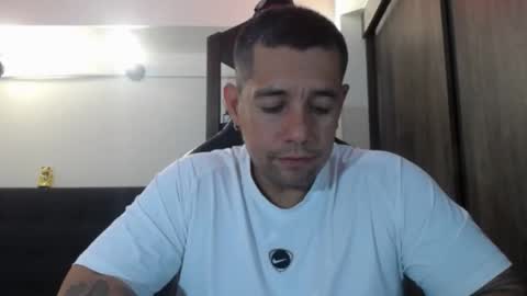     online show from 10, 4, 2026