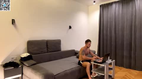 Alex online show from 1, 10, 2025