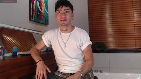 Snapshot of spencerwhite_ chatting on 23, 5, 2026 Spencer online show from 23, 5, 2026