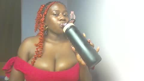 Snapshot of spicy_cherrie chatting on 5, 4, 2026 cherrie online show from 5, 4, 2026
