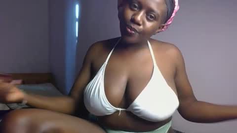 Snapshot of spicy_cherrie chatting on 10, 4, 2026 cherrie online show from 10, 4, 2026