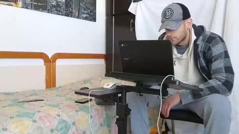 Snapshot of spider_0090 chatting on 17, 2, 2025 Marco. When Im offline you can view premium content in bio online show from 17, 2, 2025