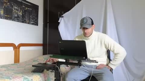 Snapshot of spider_0090 chatting on 25, 2, 2025 Marco. When Im offline you can view premium content in bio online show from 25, 2, 2025