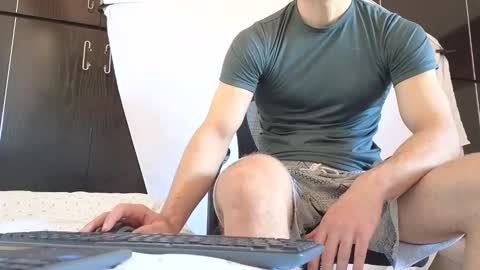 Snapshot of spider_0090 chatting on 15, 9, 2025 Marco. When Im offline you can view premium content in bio online show from 15, 9, 2025