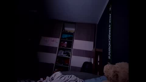 spike21fantasti978506 online show from 18, 10, 2025