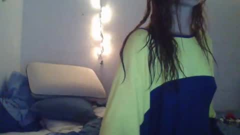 Rose online show from 4, 1, 2025