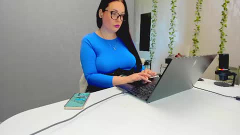 Lilith online show from 5, 7, 2026