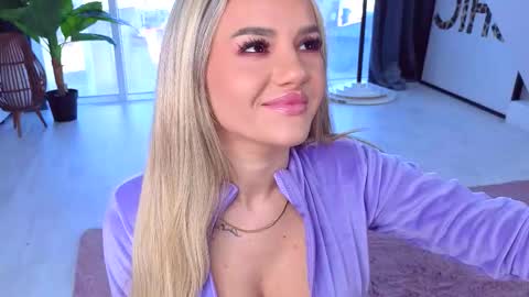 Anna online show from 29, 10, 2025