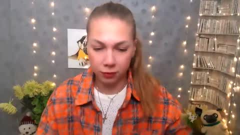 Karina online show from 10, 3, 2025