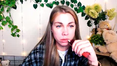 Karina online show from 25, 2, 2026