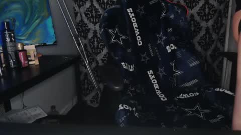 SpunRawBottom77003 online show from 4, 1, 2025