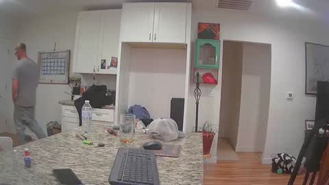 Squally Willy  MaryAnne online show from 4, 3, 2025