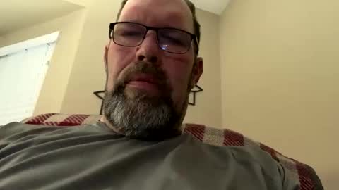 Snapshot of squirreldiamond chatting on 3, 3, 2026 squirreldiamond online show from 3, 3, 2026