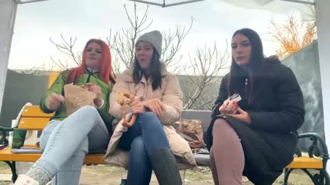 My name is Maya Lush is activeThere are legends that in this room all your wishes can come true  Private is Open online show from 6, 1, 2025