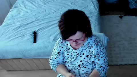 Kim online show from 4, 4, 2026