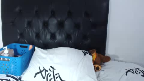 Amber Vega online show from 23, 12, 2024