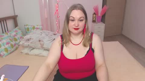 Snapshot of squirting_goddess4u chatting on 2, 2, 2026 Lily online show from 2, 2, 2026