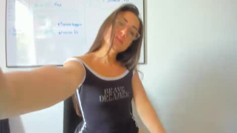 Tati online show from 14, 11, 2025