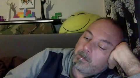 Snapshot of srekos38 chatting on 8, 12, 2024 srekos38 online show from 8, 12, 2024