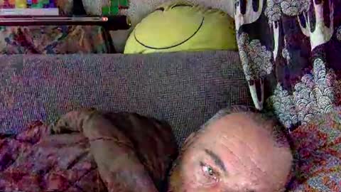 Snapshot of srekos38 chatting on 30, 12, 2024 srekos38 online show from 30, 12, 2024