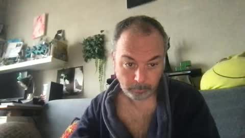 Snapshot of srekos38 chatting on 21, 11, 2025 srekos38 online show from 21, 11, 2025