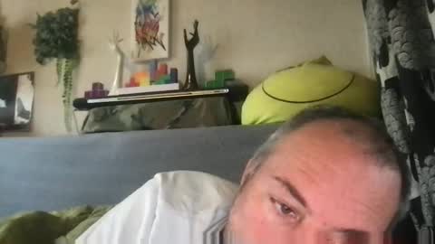 Snapshot of srekos38 chatting on 24, 11, 2025 srekos38 online show from 24, 11, 2025