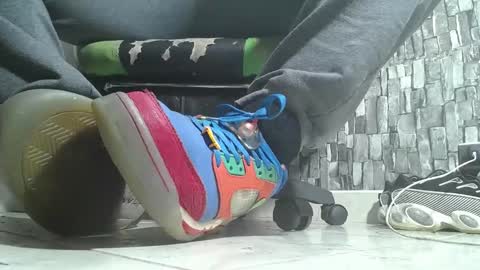 sr master cum its my old account online show from 20, 11, 2025