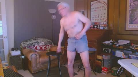 Snapshot of srtxshow chatting on 4, 12, 2024 srtxshow online show from 4, 12, 2024