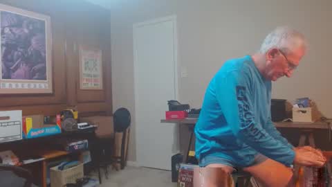 Snapshot of srtxshow chatting on 4, 3, 2025 srtxshow online show from 4, 3, 2025