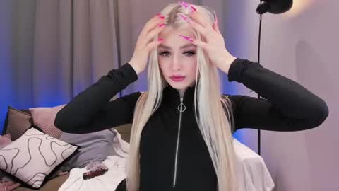 Snapshot of ssashagarter chatting on 7, 3, 2025 Alexandra online show from 7, 3, 2025