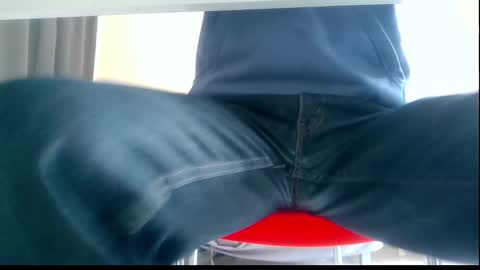 Snapshot of ssenzo chatting on 25, 12, 2024 ssenzo online show from 25, 12, 2024