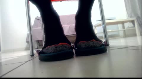 Snapshot of ssenzo chatting on 2, 2, 2025 ssenzo online show from 2, 2, 2025