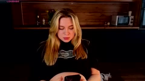 Kate online show from 10, 3, 2026