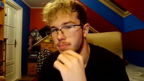 Snapshot of st1eve chatting on 2, 12, 2025 st1eve online show from 2, 12, 2025