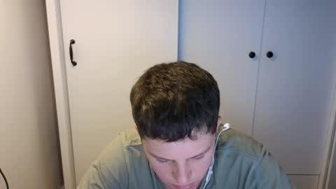 Snapshot of st1vemaster01 chatting on 19, 12, 2025 st1vemaster01 online show from 19, 12, 2025