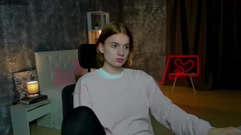 stacey__doll online show from 10, 10, 2025