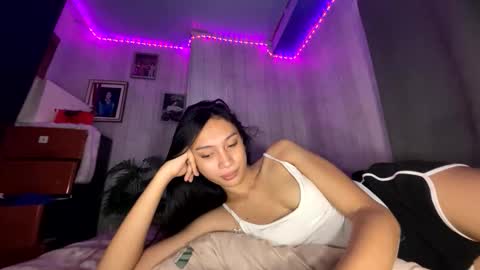 stacey_cravings online show from 12, 5, 2026
