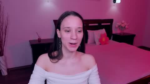 StaceyCutie online show from 28, 4, 2026