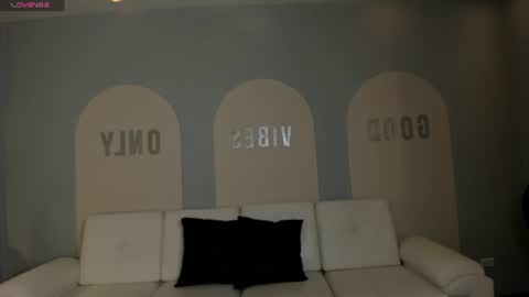 Stacy Woods online show from 23, 7, 2026