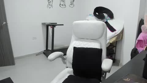 Zulma Yisset online show from 25, 4, 2026