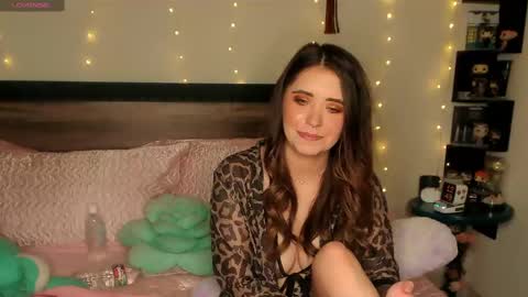 StacyCakes online show from 28, 2, 2025