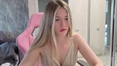 Stacy online show from 13, 6, 2026