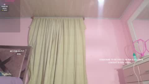 Snapshot of star_bons22 chatting on 12, 7, 2026 star bons online show from 12, 7, 2026