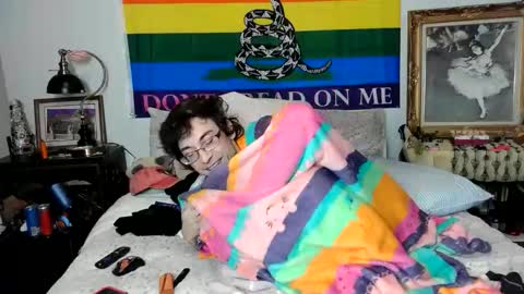 Audrey Belrose online show from 4, 2, 2025